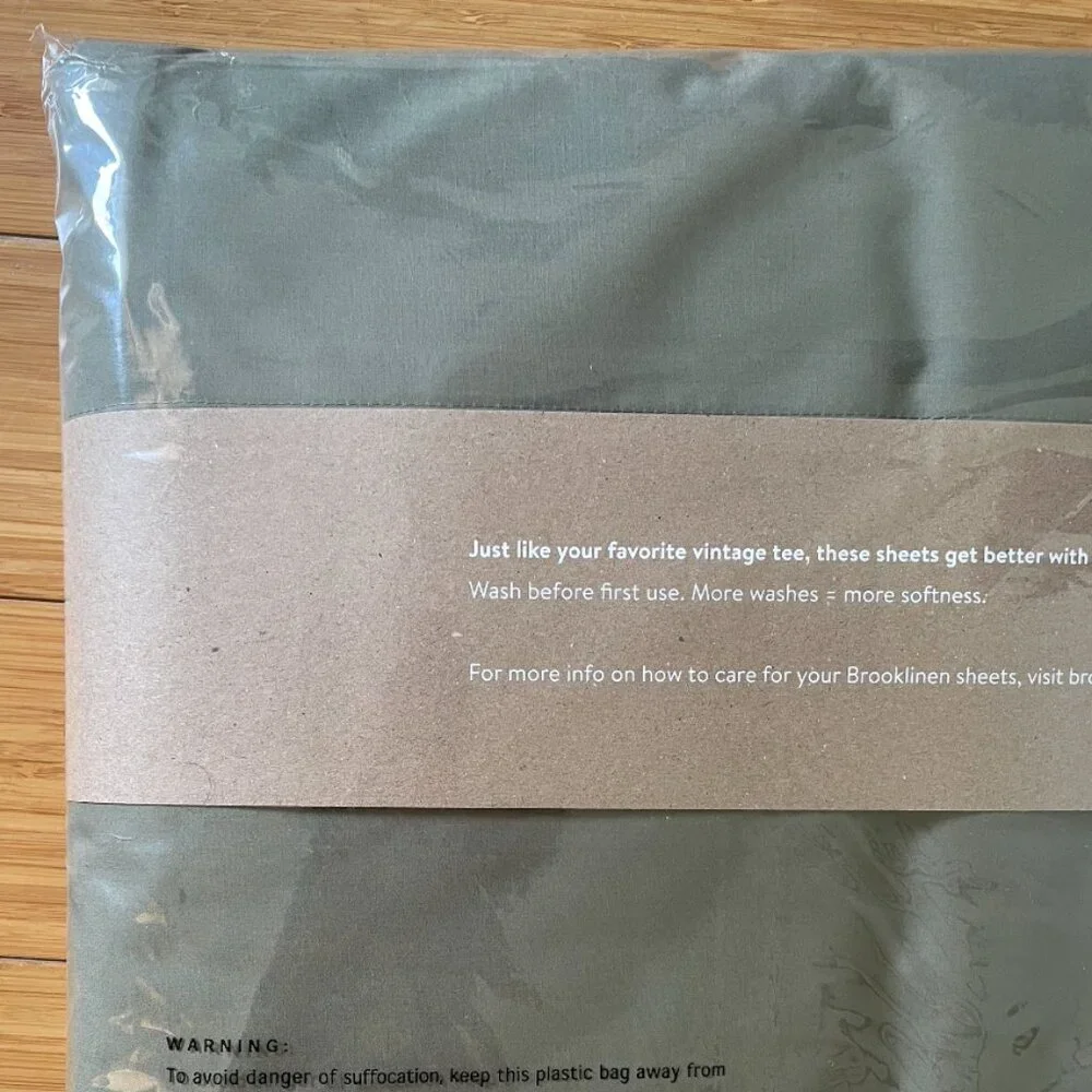 Brand new BROOKLINEN Queen Size Cotton Percale Core Sheet Set - Picture 2 of 6